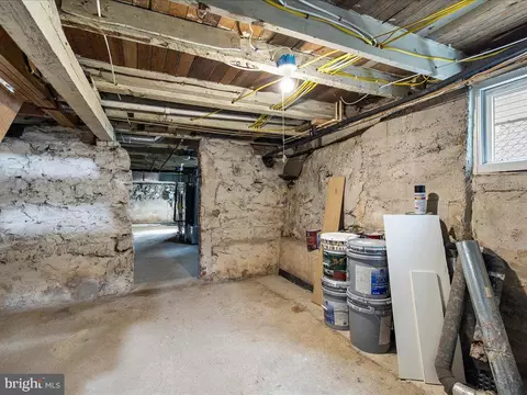 Entry Way - 7412 Beech Ave, Baltimore, MD 21206 photo 3 of 3