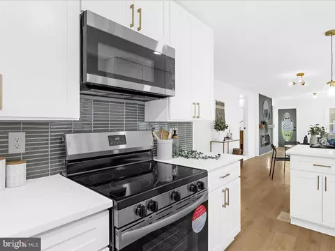 Kitchen - 7412 Beech Ave, Baltimore, MD 21206 photo 5 of 5