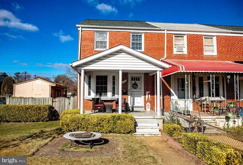 900 Arncliffe Rd, Essex, MD 21221