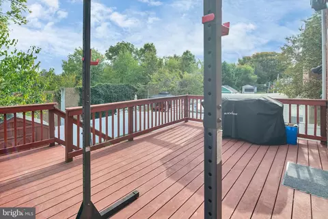 Exterior - 933 Grovehill Rd, Halethorpe, MD 21227 photo 6 of 8