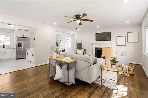 1028 Adcock Rd, Lutherville Timonium, MD 21093
