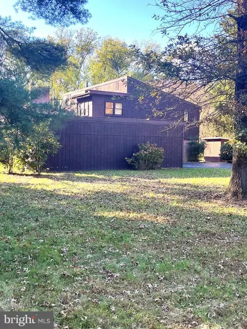 4302 Crab Orchard Rd, Glen Arm, MD 21057