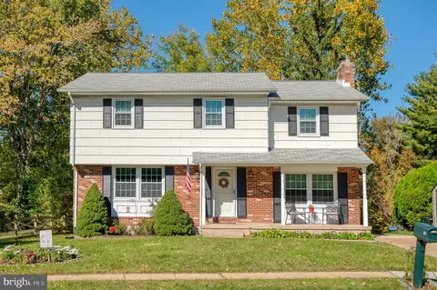 207 Wickersham Way, Cockeysville, MD 21030