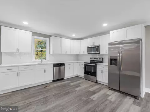9308 Dogwood Rd, Windsor Mill, MD 21244
