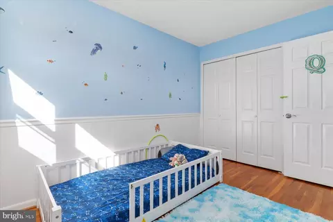 Bedroom - 5204 Larlin Rd, Halethorpe, MD 21227 photo 4 of 6