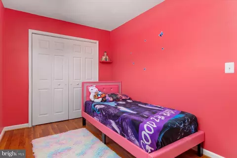 Bedroom - 5204 Larlin Rd, Halethorpe, MD 21227 photo 6 of 6