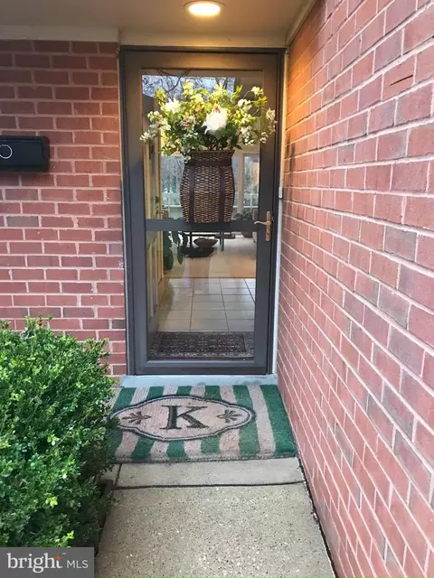 200 Deer Fox Ln, Lutherville Timonium, MD 21093