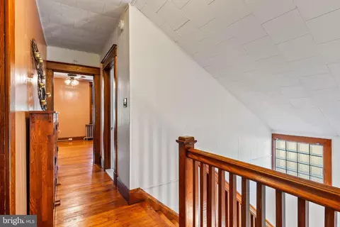 Entry Way - 4633 Ridge Rd, Nottingham, MD 21236 photo 6 of 10