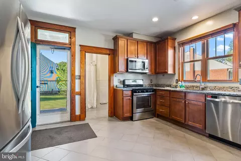 Kitchen - 4633 Ridge Rd, Nottingham, MD 21236 photo 3 of 3