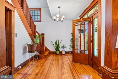 Entry Way - 4633 Ridge Rd, Nottingham, MD 21236 photo 2 of 10