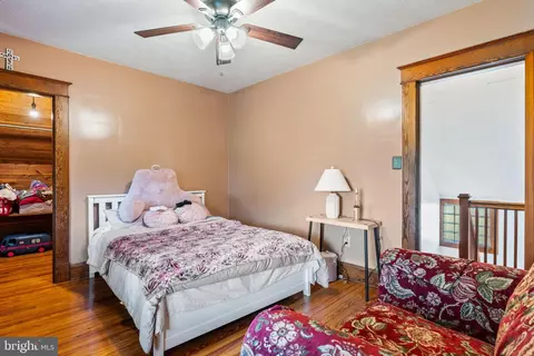 Bedroom - 4633 Ridge Rd, Nottingham, MD 21236 photo 5 of 7