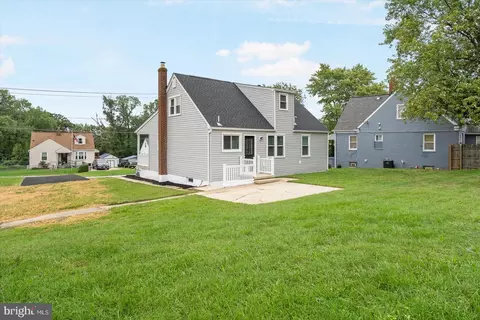 Exterior - 5418 Hamilton Ave, Baltimore, MD 21206 photo 3 of 4