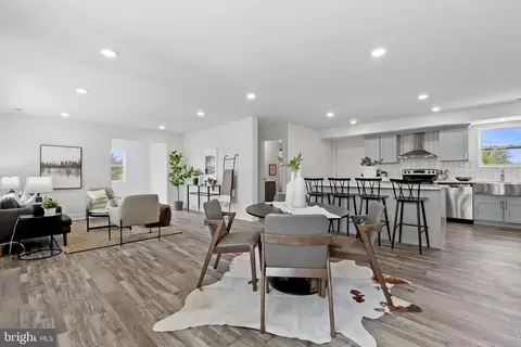 3104 Rices Ln, Windsor Mill, MD 21244 photo 3