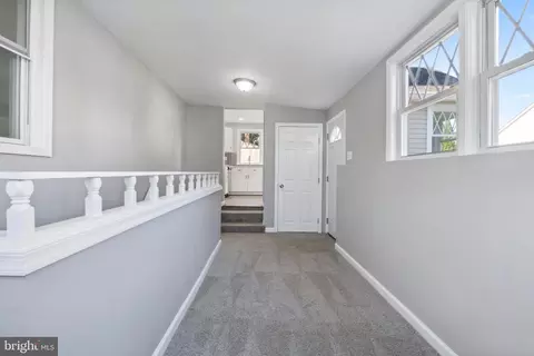 Entry Way - 1727 Brookview Rd, Dundalk, MD 21222 photo 8 of 12