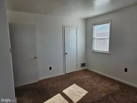 2209 Redthorn Rd, Middle River, MD 21220 photo 11
