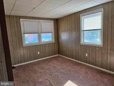 2209 Redthorn Rd, Middle River, MD 21220 photo 12