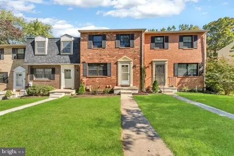 5 Shady Hill Ct, Catonsville, MD 21228