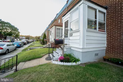 6840 Belclare Rd, Dundalk, MD 21222