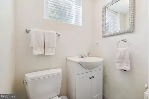 401 Dumbarton Rd, Baltimore, MD 21212 photo 35
