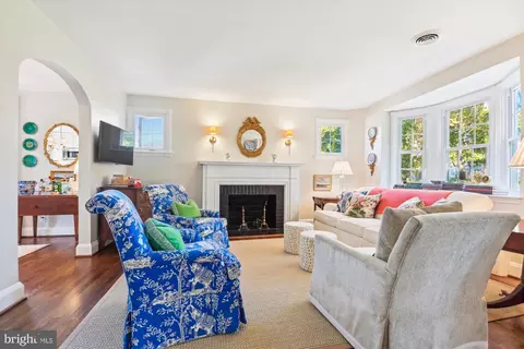 401 Dumbarton Rd, Baltimore, MD 21212 photo 9