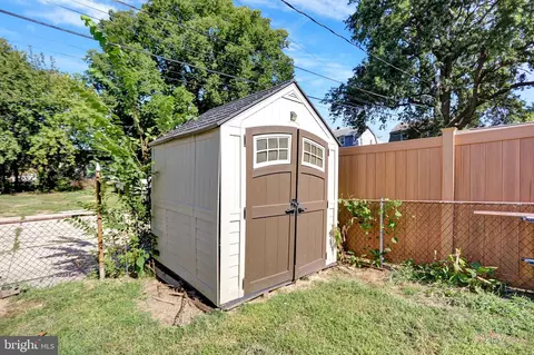 16 Leeway, Dundalk, MD 21222 photo 34