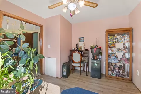 8335 Bletzer Rd, Dundalk, MD 21222 photo 11