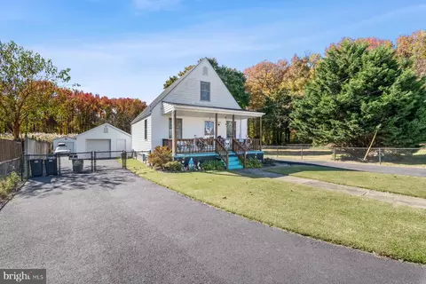 8335 Bletzer Rd, Dundalk, MD 21222 photo 2