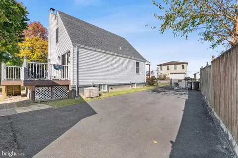 8335 Bletzer Rd, Dundalk, MD 21222 photo 26