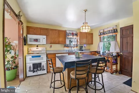 8335 Bletzer Rd, Dundalk, MD 21222 photo 12