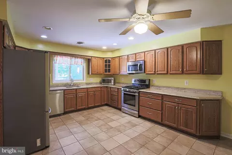 Kitchen - 9809 Gunforge Rd, Perry Hall, MD 21128 photo 1 of 4
