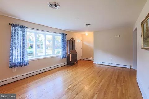 Living - 9809 Gunforge Rd, Perry Hall, MD 21128 photo 3 of 9