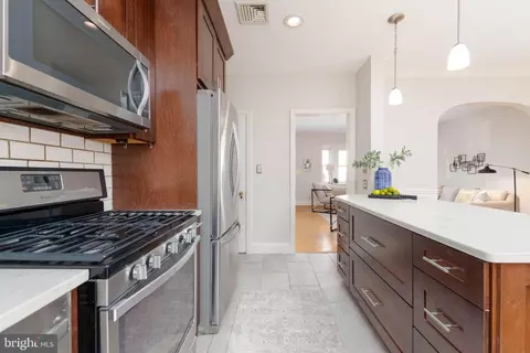 213 Murdock Rd, Baltimore, MD 21212 photo 14