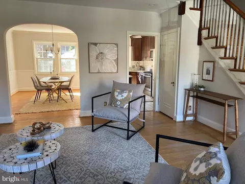 213 Murdock Rd, Baltimore, MD 21212 photo 3