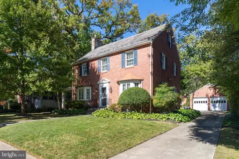 906 Wellington Rd, Baltimore, MD 21212