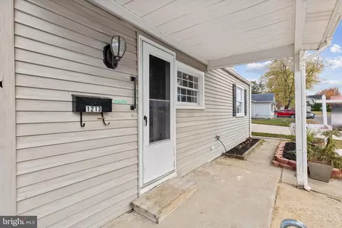Exterior - 1213 Third Rd, Middle River, MD 21220 photo 1 of 7
