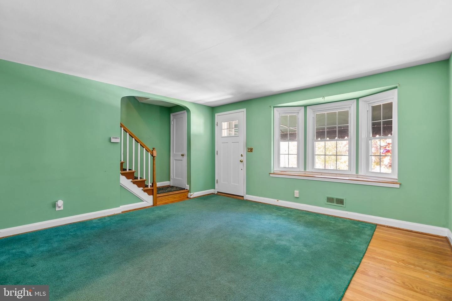 Living - 131 Stanmore Rd, Baltimore, MD 21212 photo 3 of 3