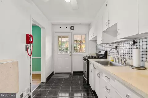 Kitchen - 131 Stanmore Rd, Baltimore, MD 21212 photo 1 of 2