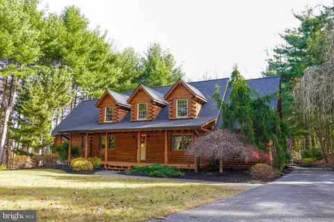 265 Sunnyking Dr, Reisterstown, MD 21136