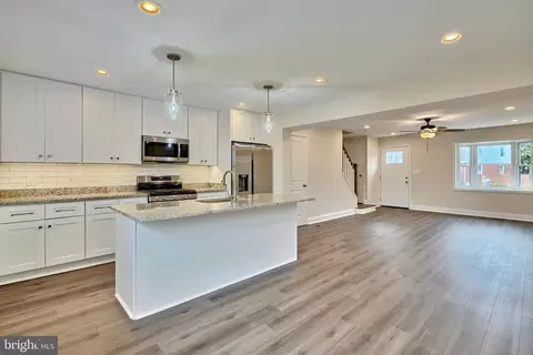 2114 Cockspur Rd, Middle River, MD 21220 photo 12