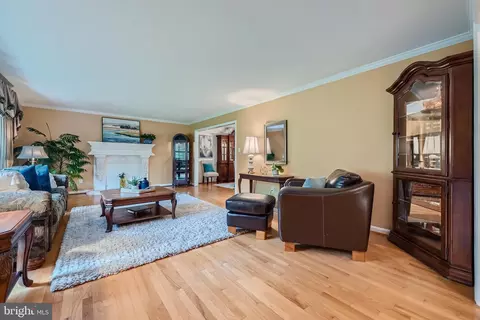 Living - 18 Gerwell Ct, Upper Falls, MD 21156 photo 1 of 4