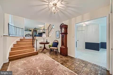 Entry Way - 18 Gerwell Ct, Upper Falls, MD 21156 photo 5 of 5