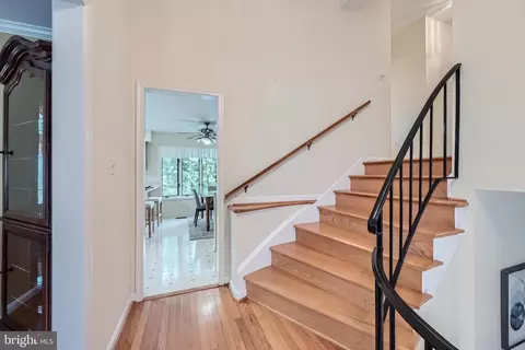 Entry Way - 18 Gerwell Ct, Upper Falls, MD 21156 photo 2 of 5