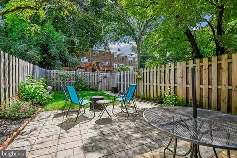 Exterior - 129 Stanmore Rd, Baltimore, MD 21212 photo 6 of 9