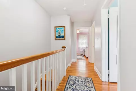 Entry Way - 129 Stanmore Rd, Baltimore, MD 21212 photo 4 of 5