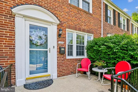 Exterior - 129 Stanmore Rd, Baltimore, MD 21212 photo 8 of 9