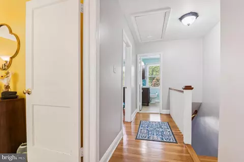 Entry Way - 129 Stanmore Rd, Baltimore, MD 21212 photo 5 of 5