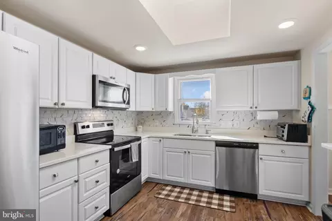 3121 Ripple Rd, Windsor Mill, MD 21244 photo 12