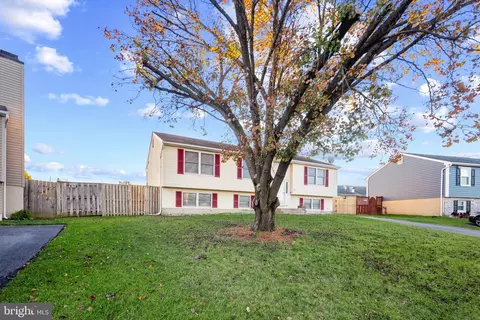 3121 Ripple Rd, Windsor Mill, MD 21244 photo 4