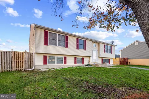 3121 Ripple Rd, Windsor Mill, MD 21244