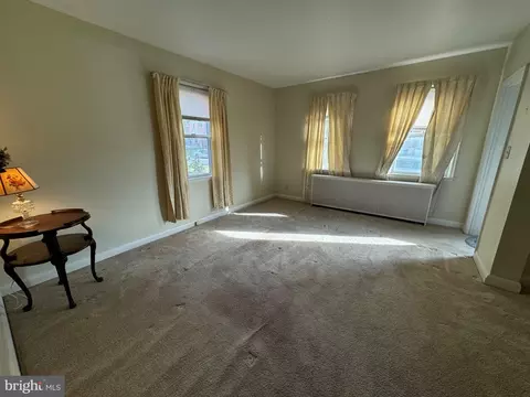 Living - 2956 Cornwall Rd, Dundalk, MD 21222 photo 4 of 4